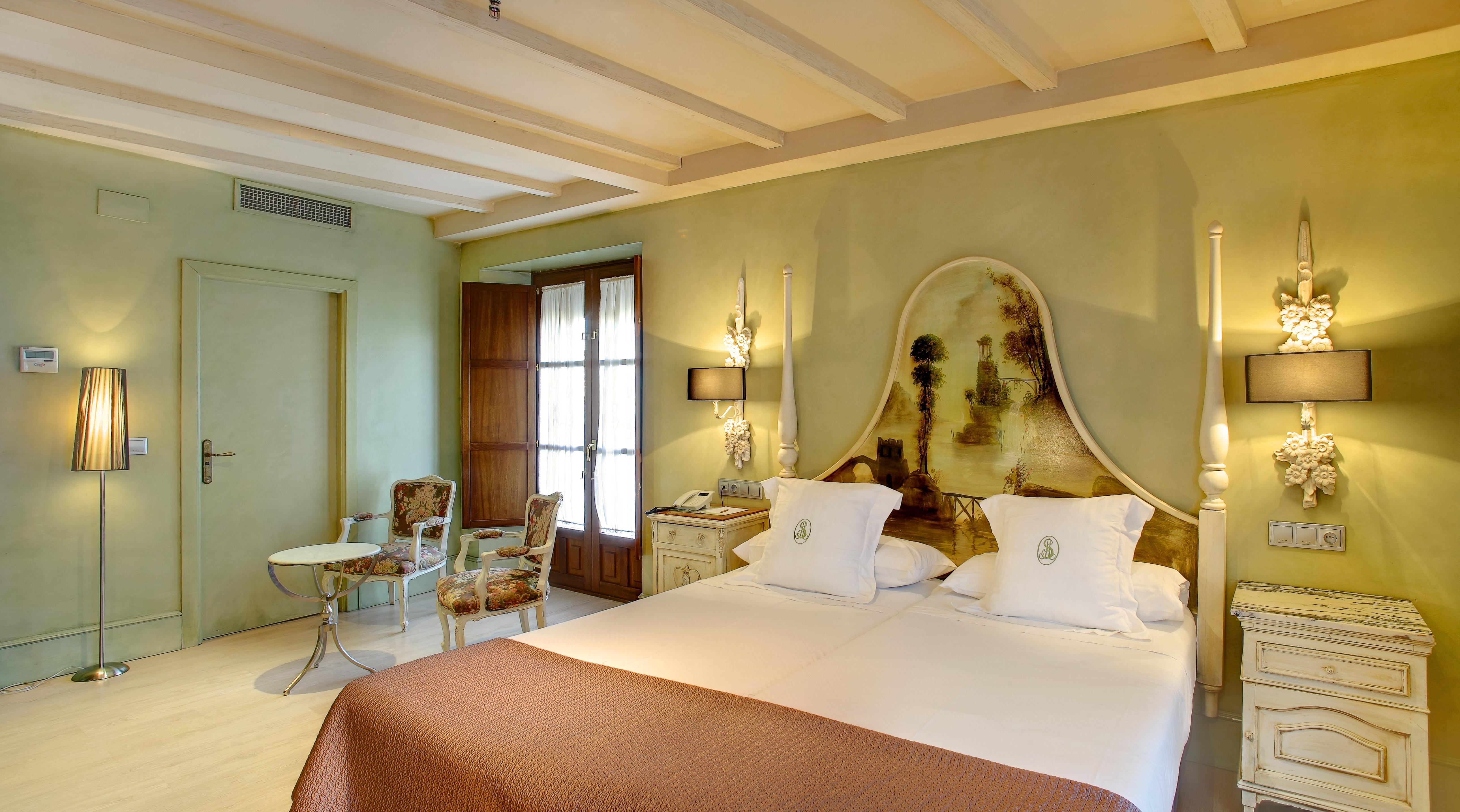 Sacristia De Santa Ana 3* Seville